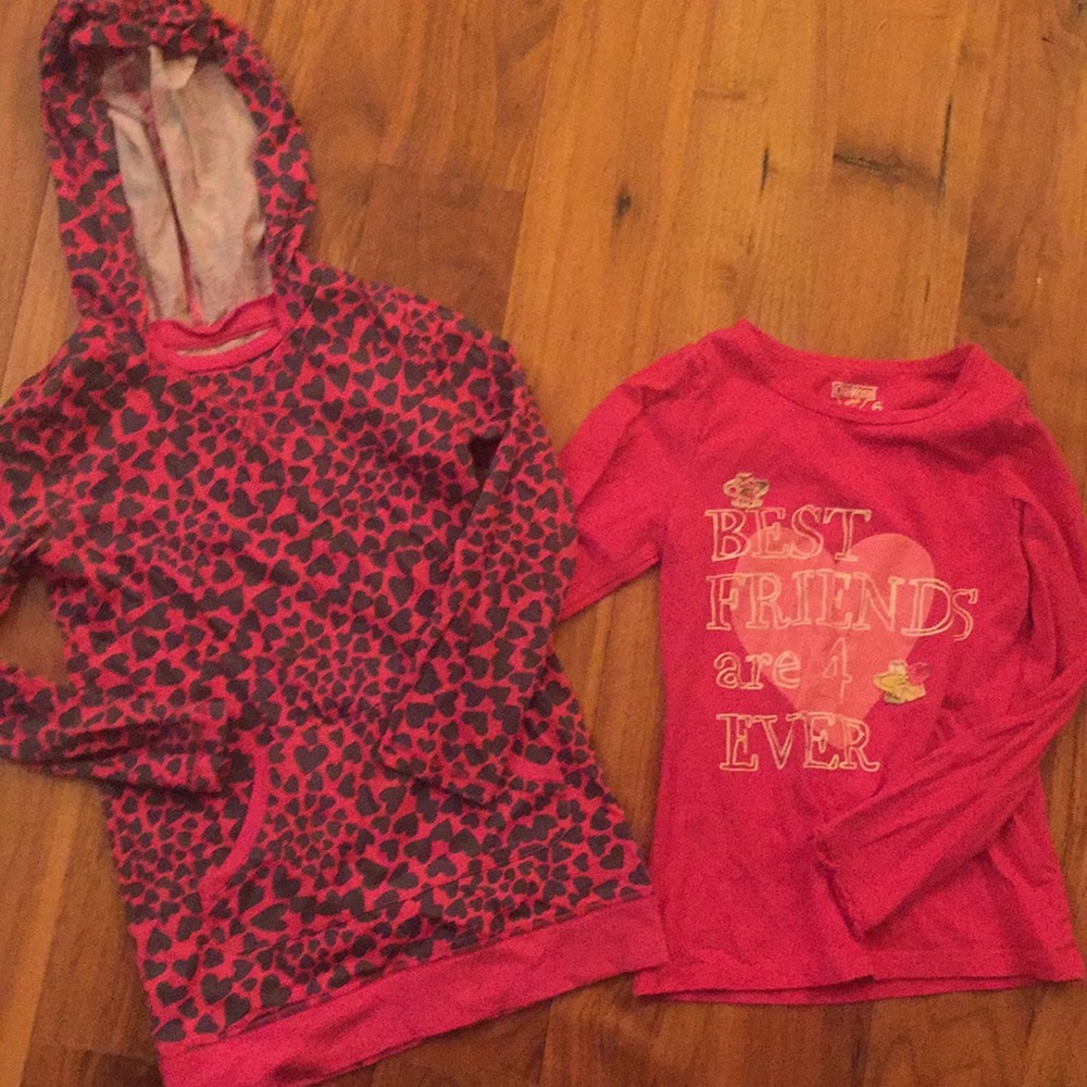 Set of knit tops